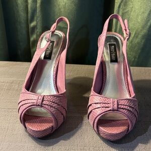 White House Black Market Pink Textured Slingback Heels